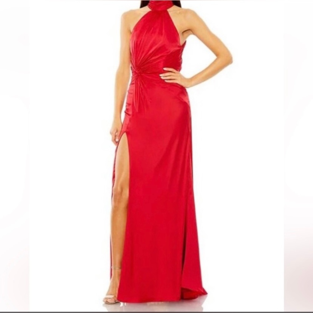 Mac Duggal Red Open Back High Neck
Side Ruched Gown NWT